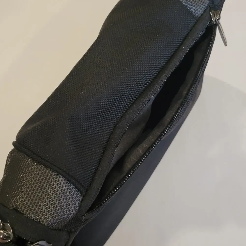 Tumi T-Tech 6791D Gray Nylon Presidio Doyle Hanging Travel Toiletry Case Kit Bag